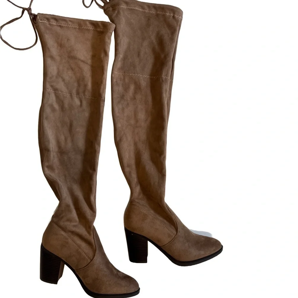 Forever Sock Boots Faux Suede 7.5 Taupe Over-the-Knee Fall Mobwife Chic Neutral
